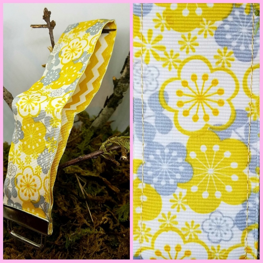 BUNDLE TO SAVE!  Sunshine-y Floral Ribbon Keychain